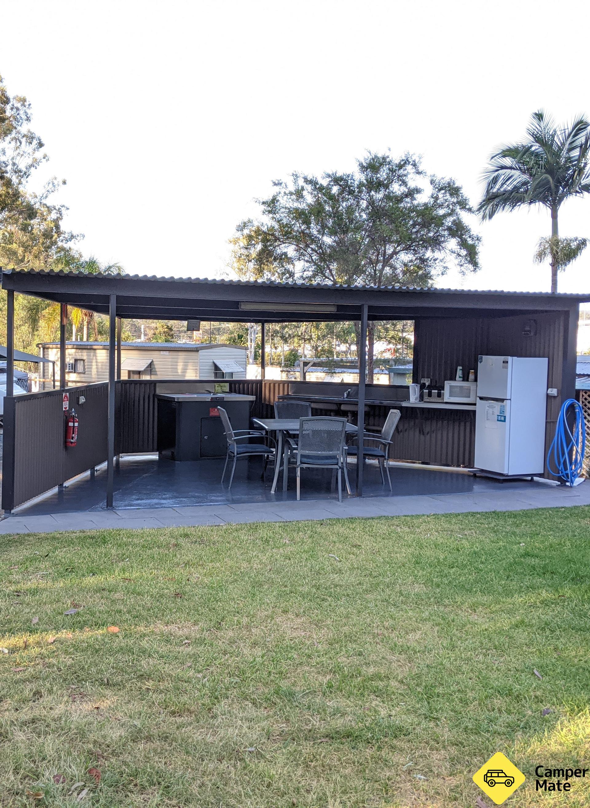 Galaxy Caravan Park - 4