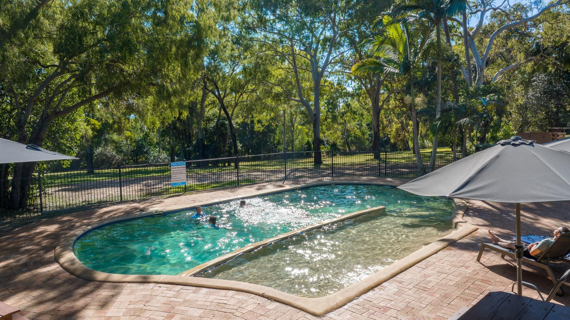 1770 Holiday Village - Image 4