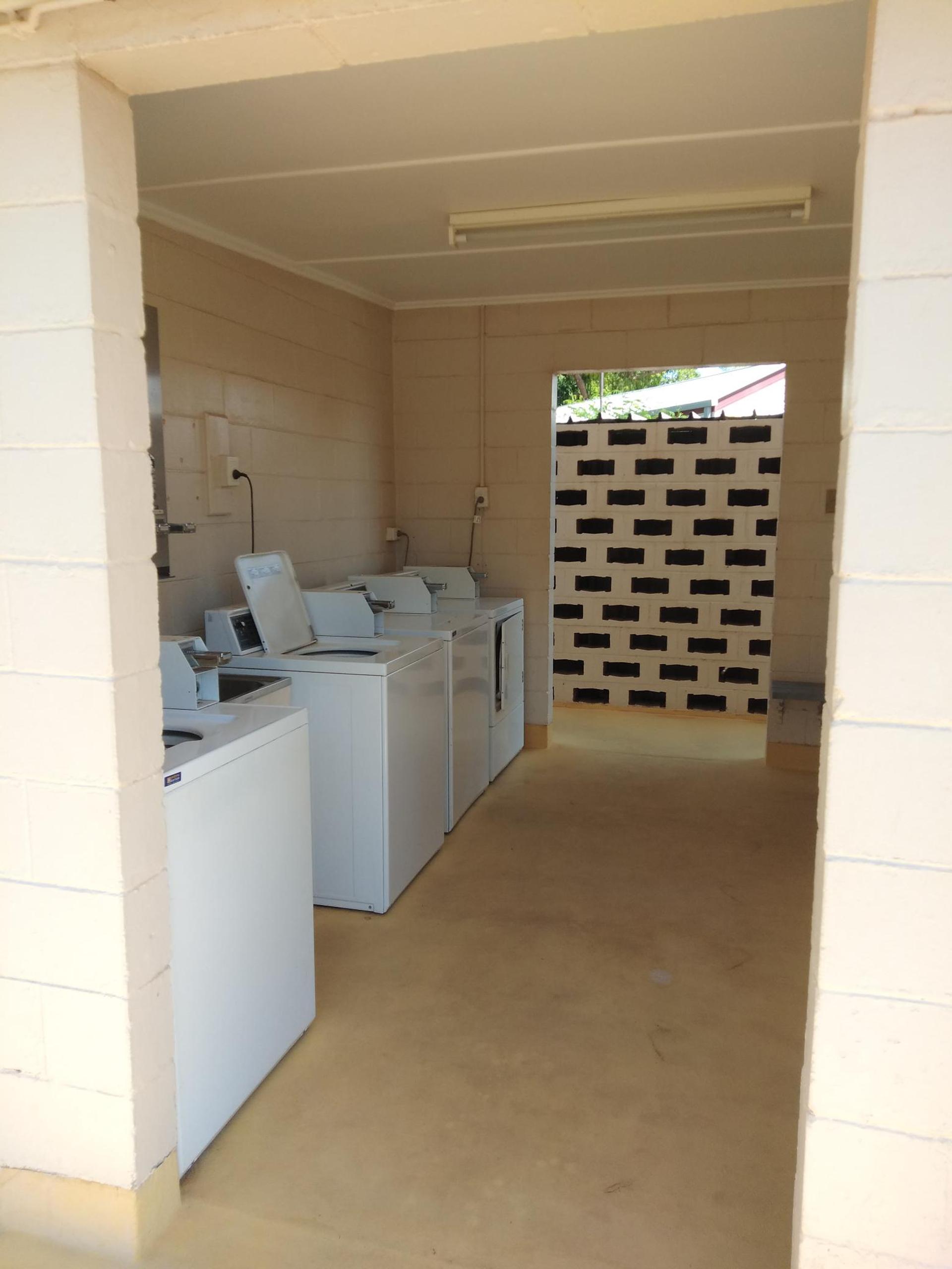 Cloncurry Caravan Park Oasis - 5