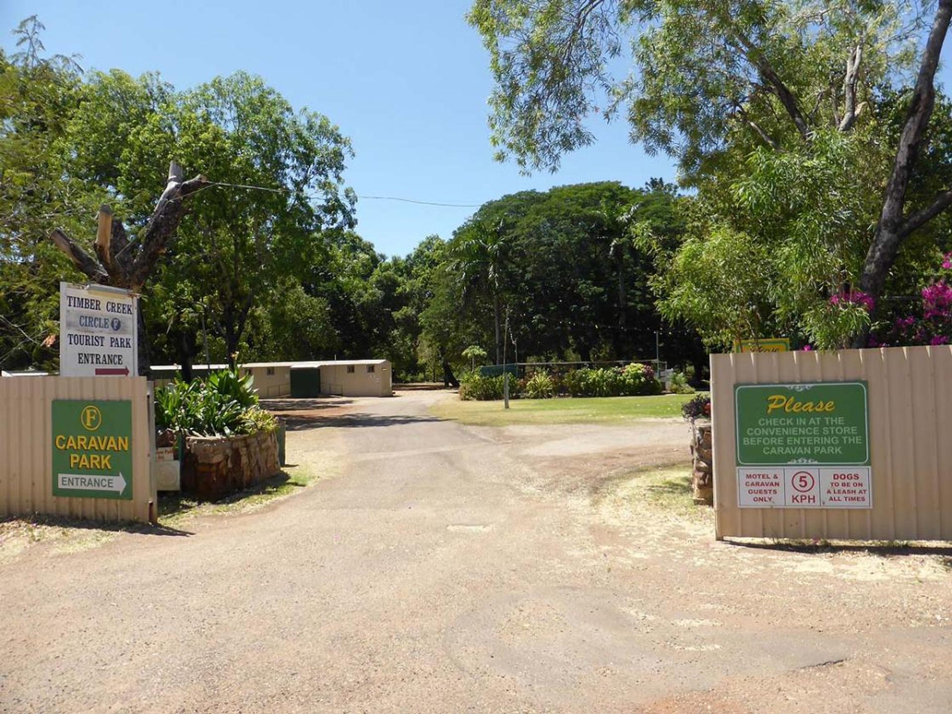 Timber Creek Hotel & Caravan Park - 5