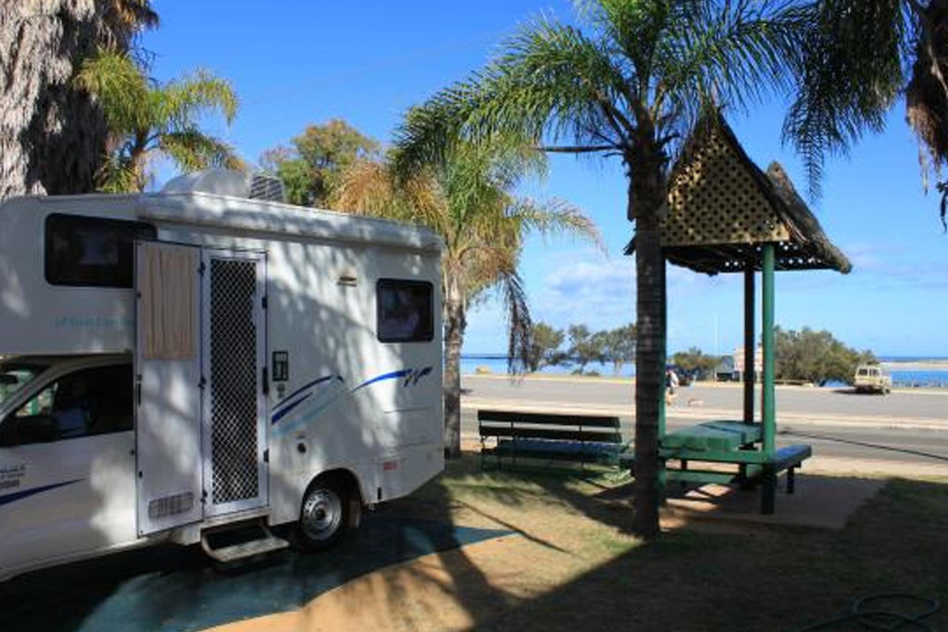 Murchison Caravan Park - 2