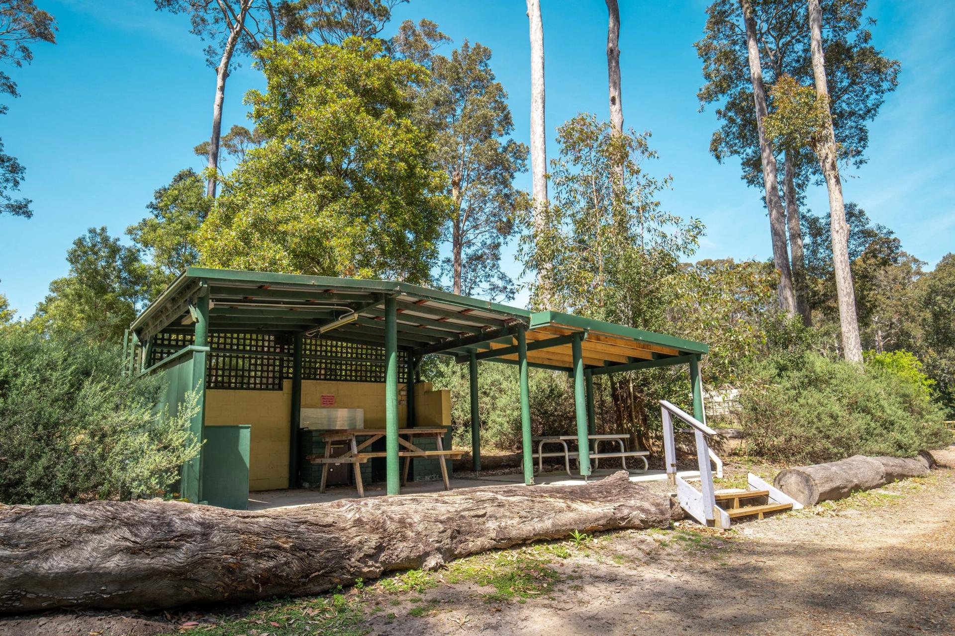Durras Lake North Holiday Park - 3