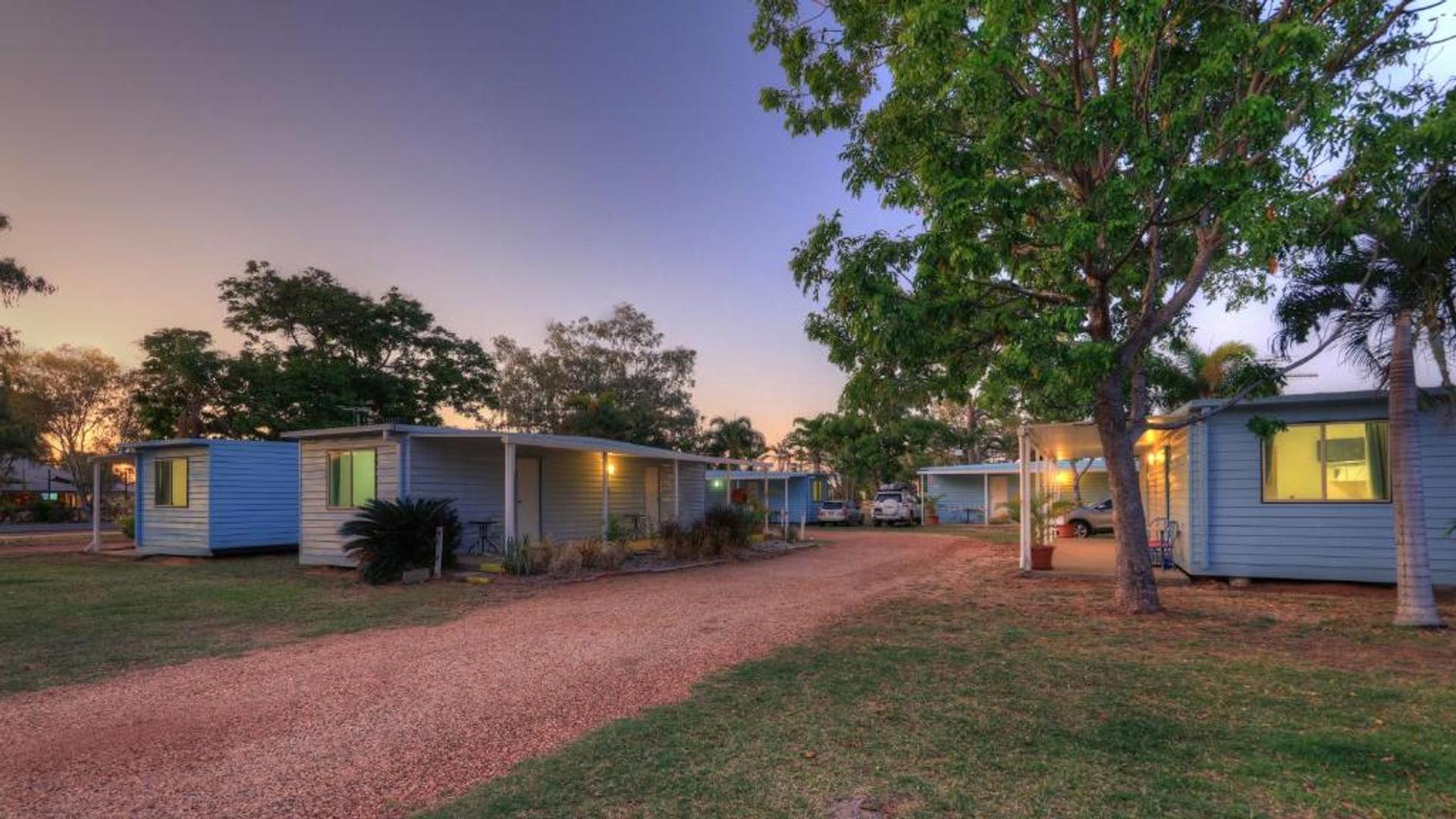 Barcaldine Caravan Park - 1