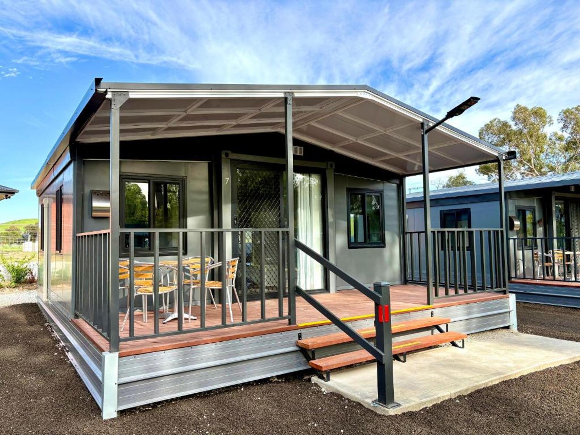 Corryong Caravan Park - 1