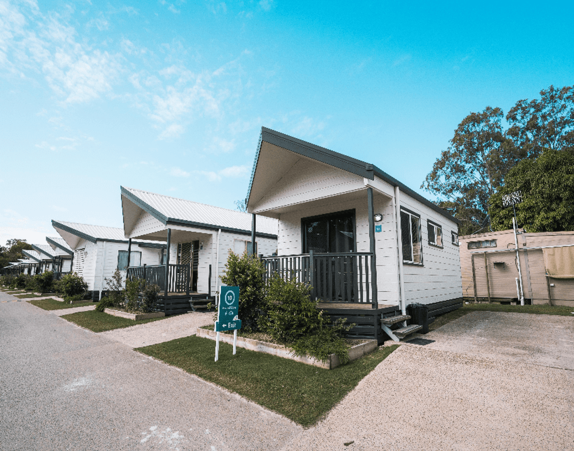 Standard Studio Cabin - Sleeps 2 - 1