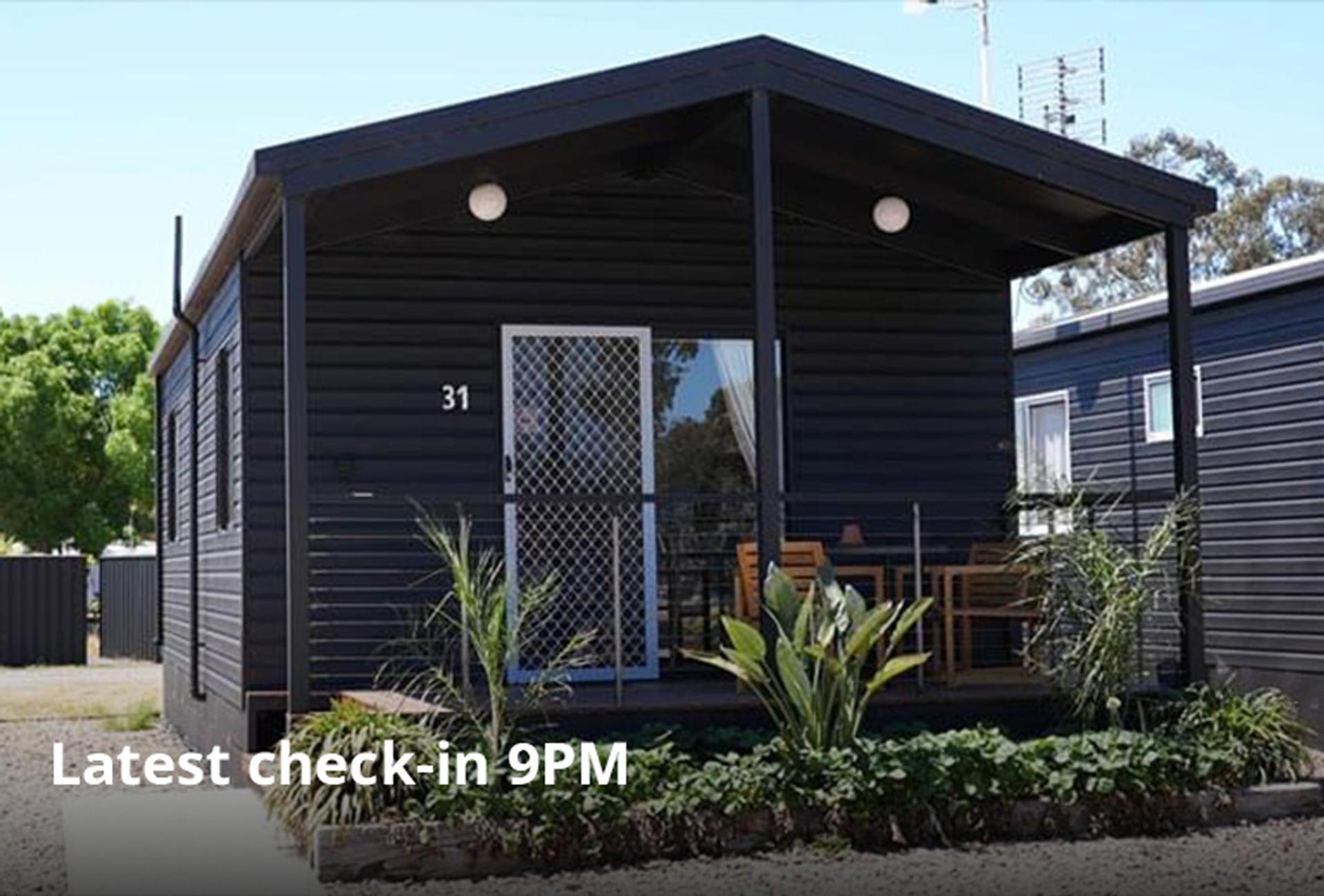 2br Cabins - 3xQueen, 1xEnsuite - 1