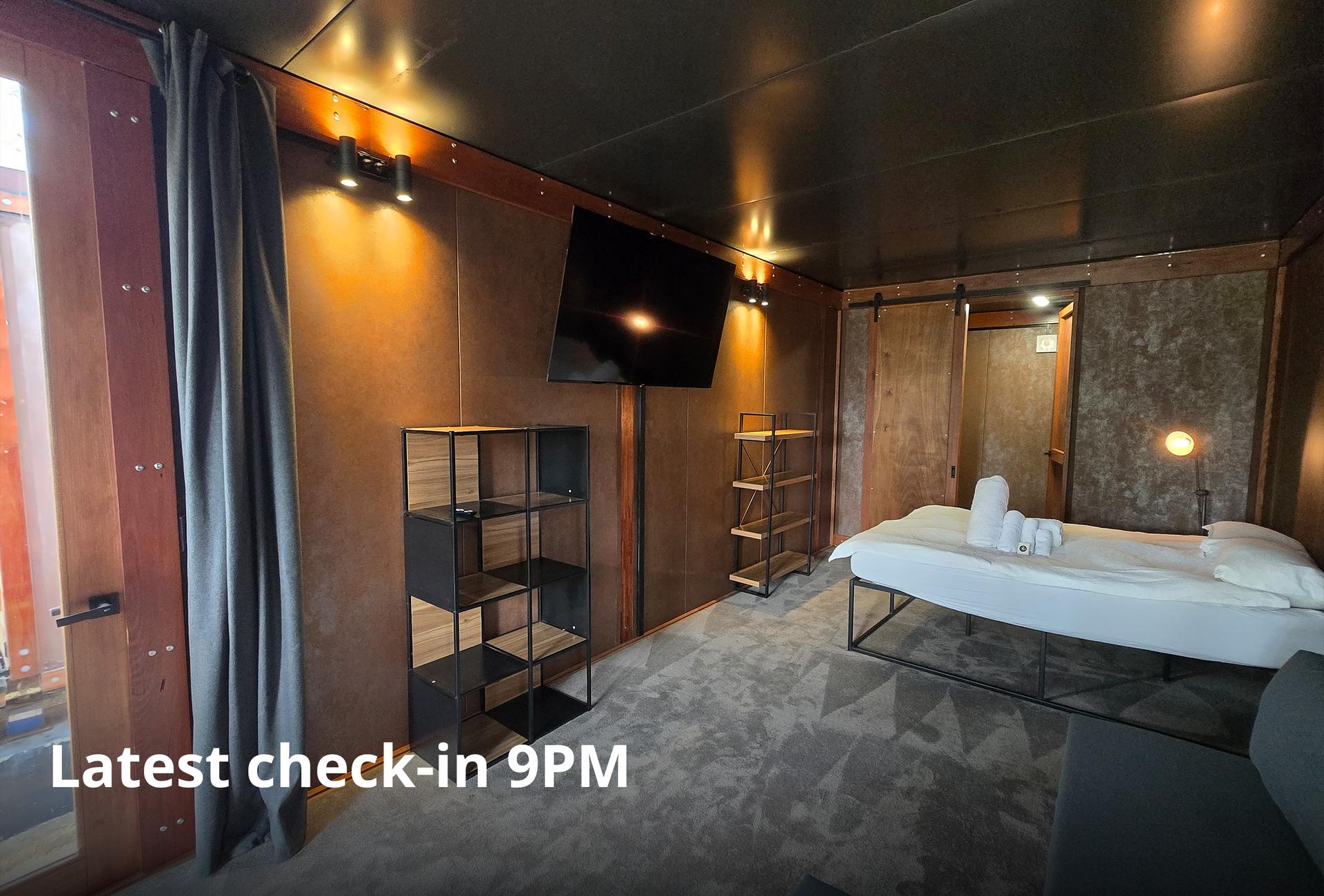 Presidential Suite - Image 2