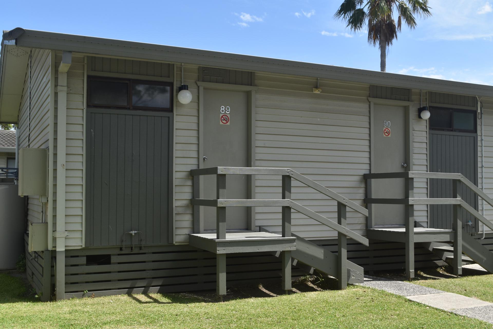 Motel Air Standard Cabin - Image 2