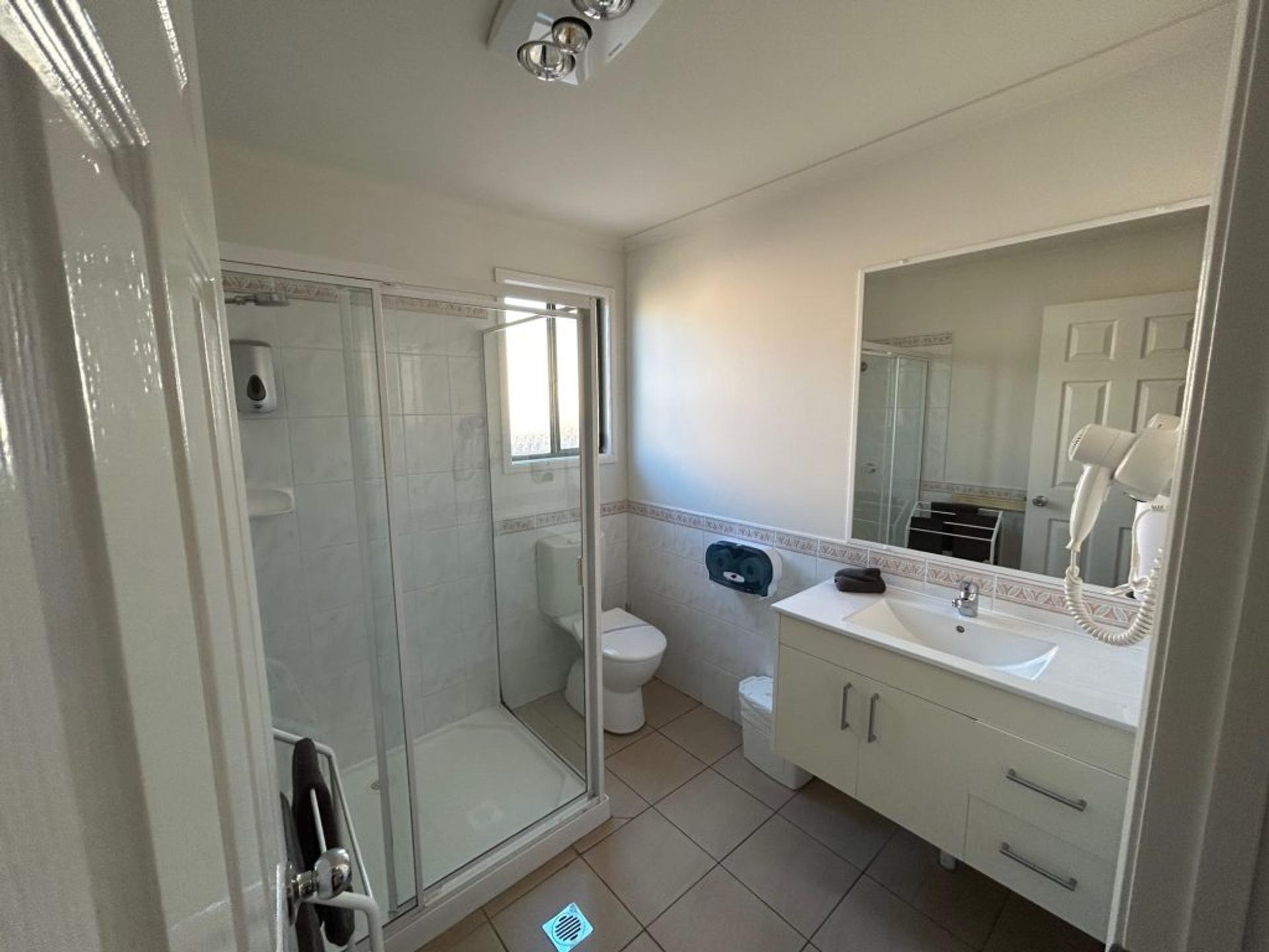 Bungalow - Image 5